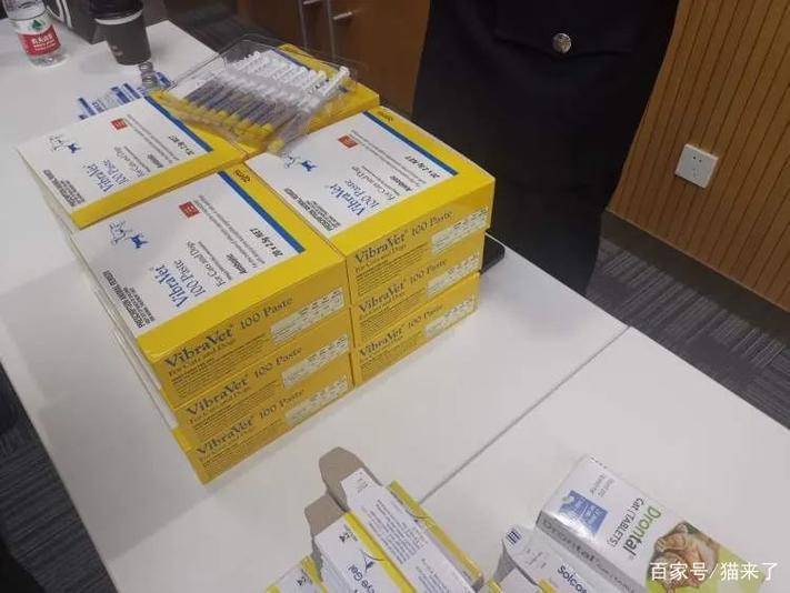 盐水冒充兽药！全国首例制售假兽药案告破，养殖户如何避雷？